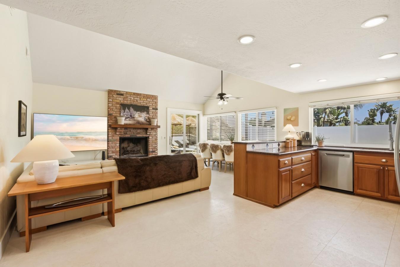 San Diego, San Diego, 92128, United States, 5 Bedrooms Bedrooms, ,3 BathroomsBathrooms,Residential,For Sale,2049869