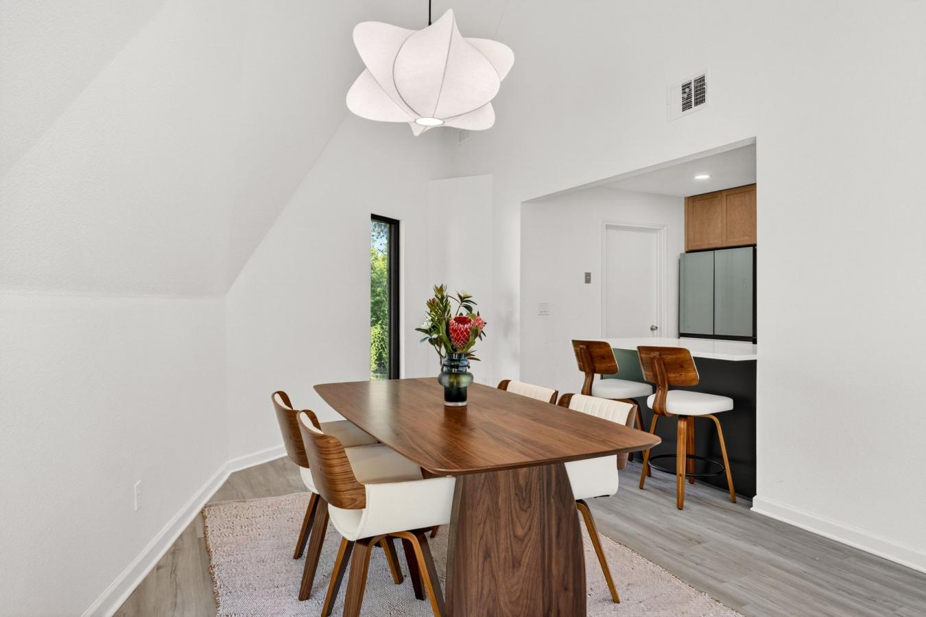 Austin, Travis, 78734, United States, 4 Bedrooms Bedrooms, ,2 BathroomsBathrooms,Residential,For Sale,2049867