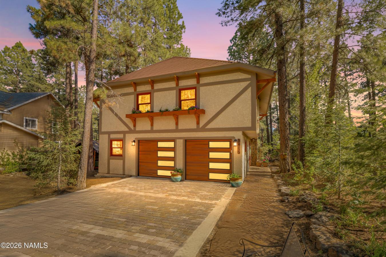 Flagstaff, Coconino, 86005, United States, 4 Bedrooms Bedrooms, ,2 BathroomsBathrooms,Residential,For Sale,2049866