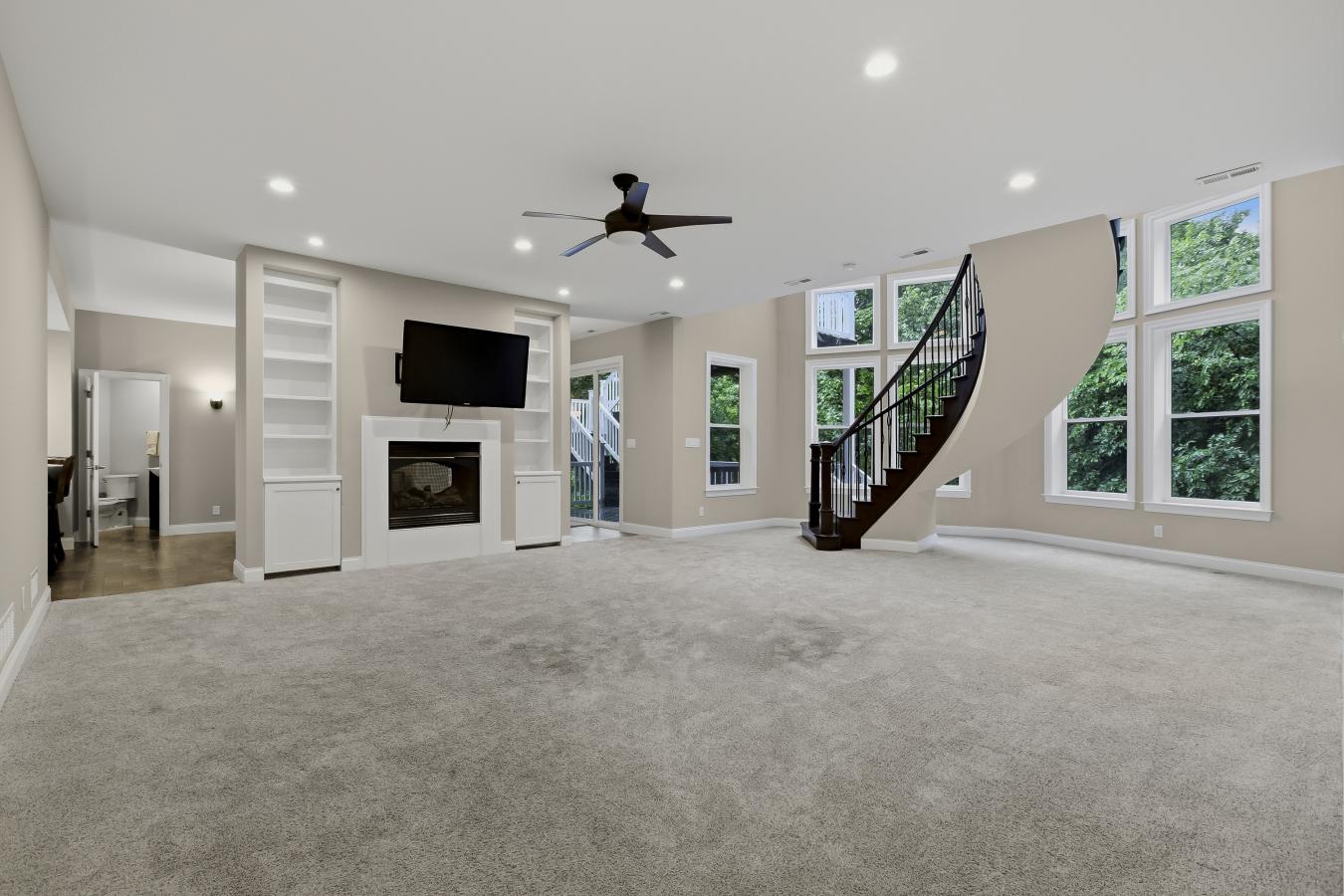 Ballwin, Missouri, 63021, United States, 5 Bedrooms Bedrooms, ,3 BathroomsBathrooms,Residential,For Sale,2049864