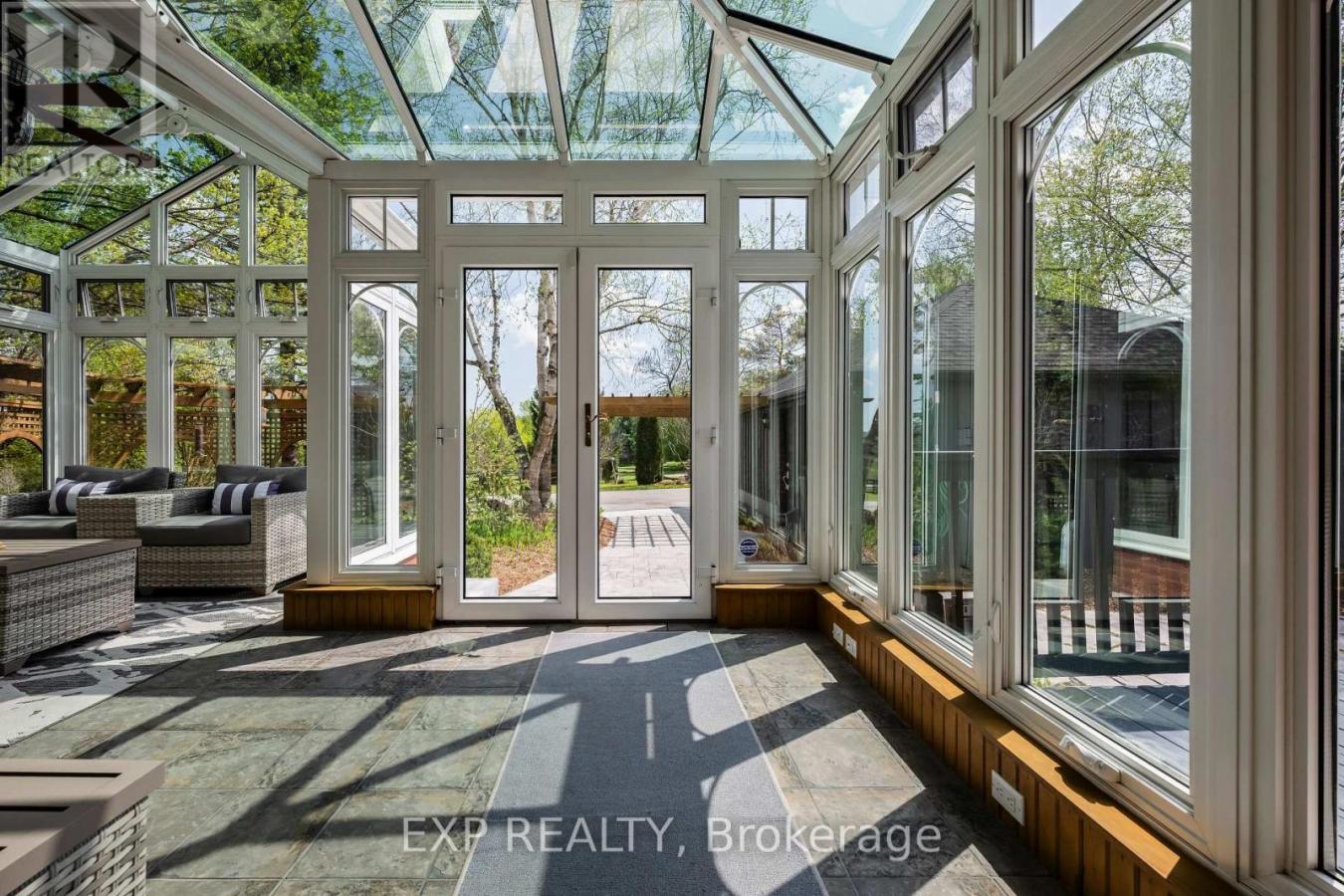 Mono, ON, L9W5W4, Canada, 4 Bedrooms Bedrooms, ,2 BathroomsBathrooms,Residential,For Sale,2049860