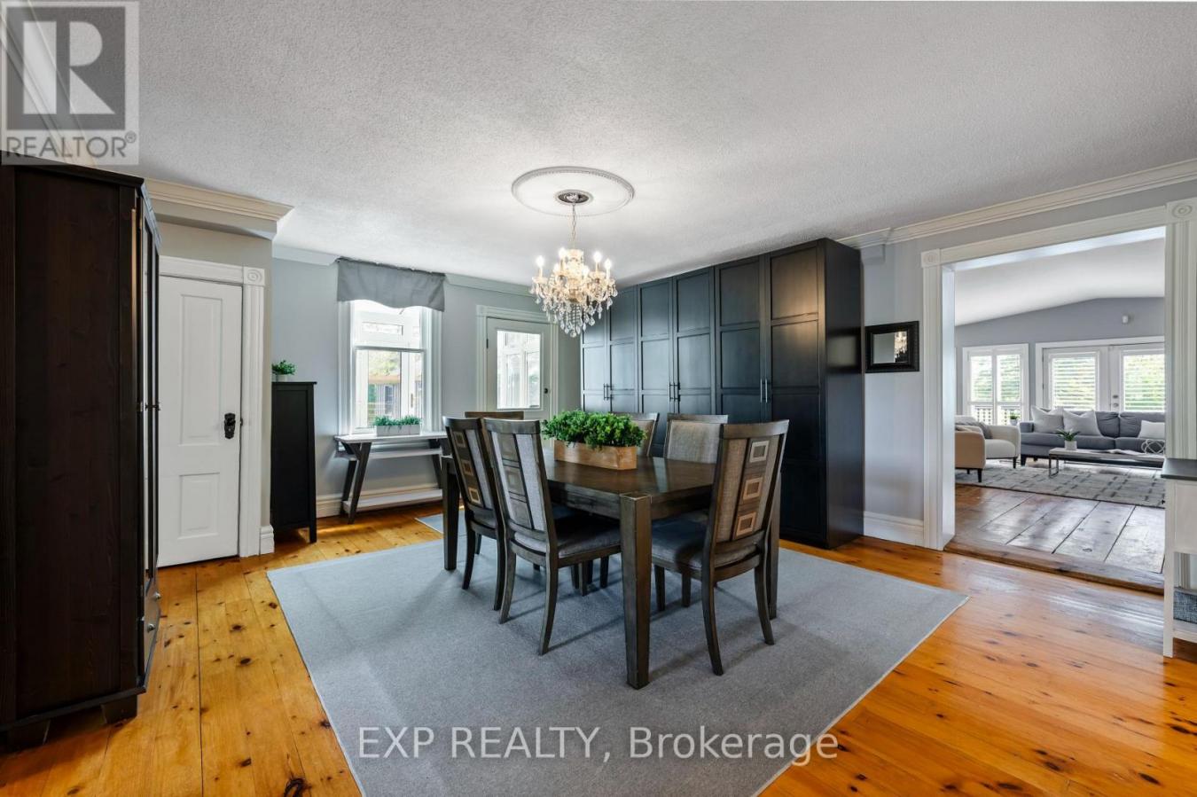 Mono, ON, L9W5W4, Canada, 4 Bedrooms Bedrooms, ,2 BathroomsBathrooms,Residential,For Sale,2049860