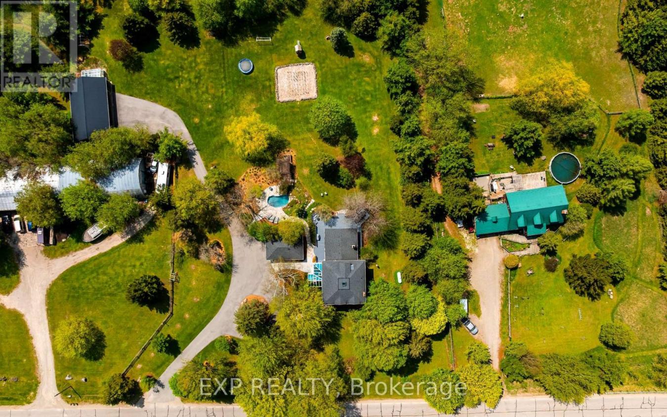 Mono, ON, L9W5W4, Canada, 4 Bedrooms Bedrooms, ,2 BathroomsBathrooms,Residential,For Sale,2049860