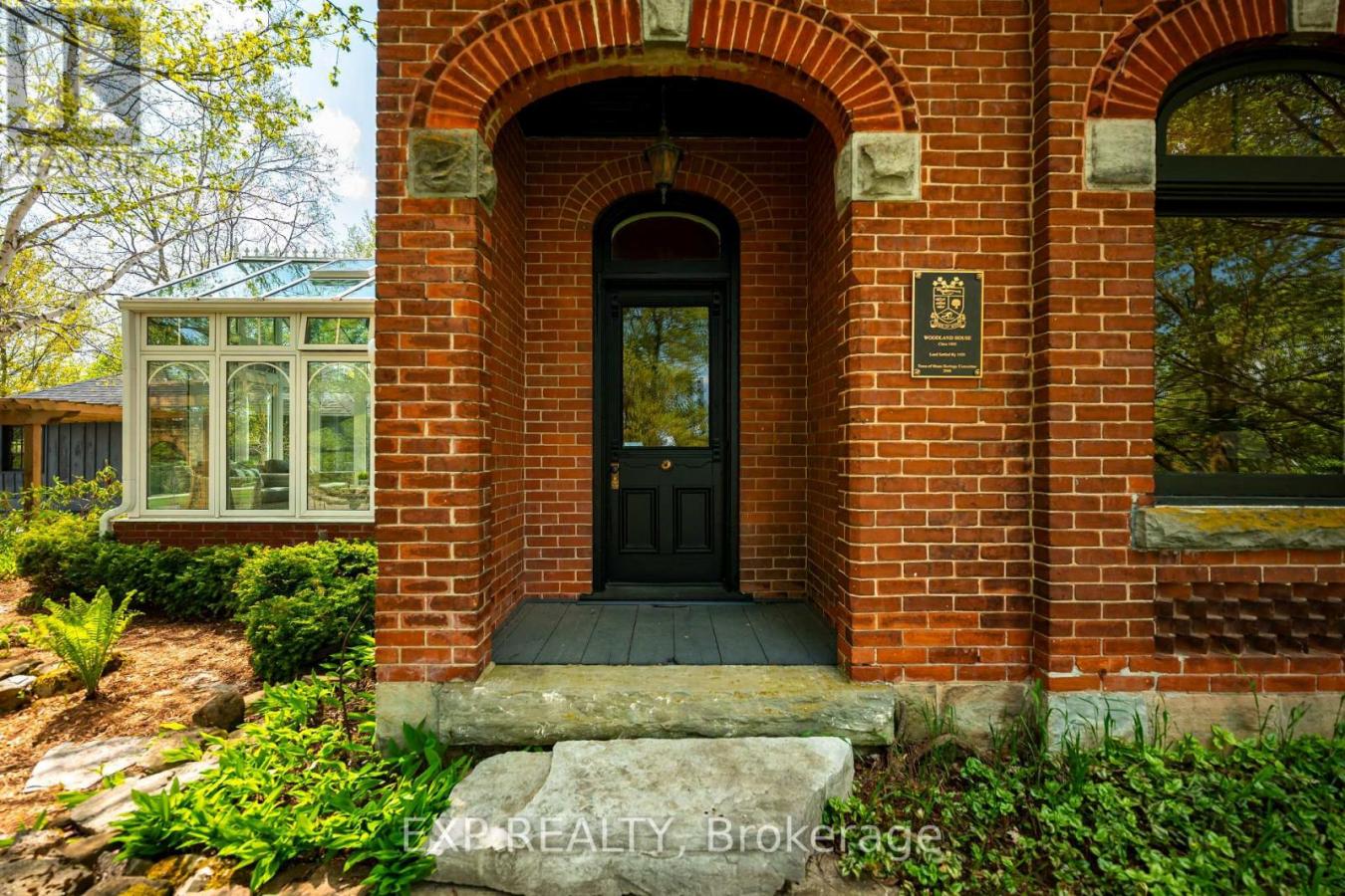 Mono, ON, L9W5W4, Canada, 4 Bedrooms Bedrooms, ,2 BathroomsBathrooms,Residential,For Sale,2049860
