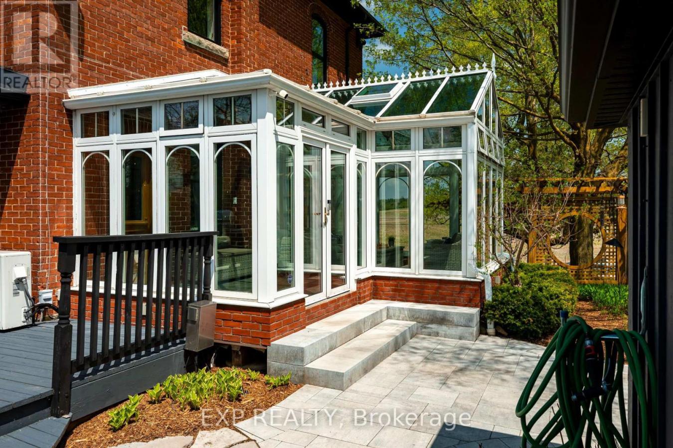 Mono, ON, L9W5W4, Canada, 4 Bedrooms Bedrooms, ,2 BathroomsBathrooms,Residential,For Sale,2049860