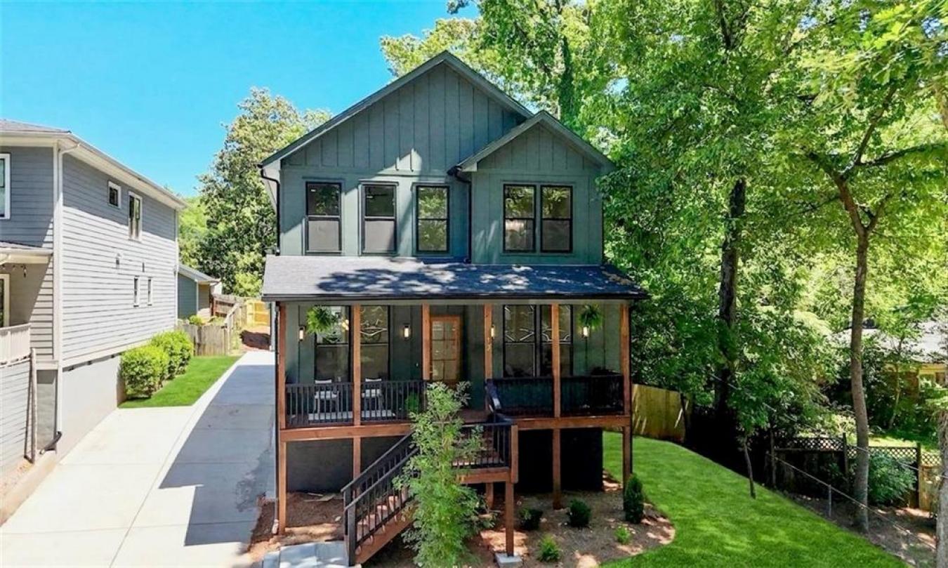 Atlanta, Dekalb - GA, 30317, United States, 4 Bedrooms Bedrooms, ,5 BathroomsBathrooms,Residential,For Sale,2049859