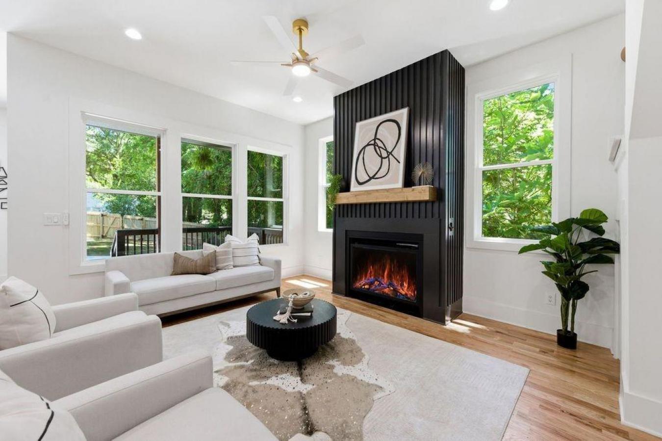 Atlanta, Dekalb - GA, 30317, United States, 4 Bedrooms Bedrooms, ,5 BathroomsBathrooms,Residential,For Sale,2049859