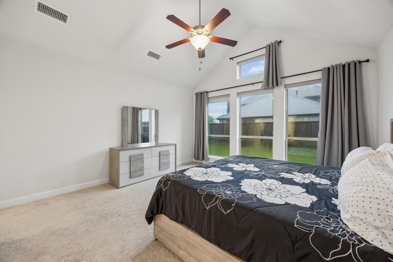 Lewisville, Denton, 75056, United States, 5 Bedrooms Bedrooms, ,4 BathroomsBathrooms,Residential,For Sale,2049858