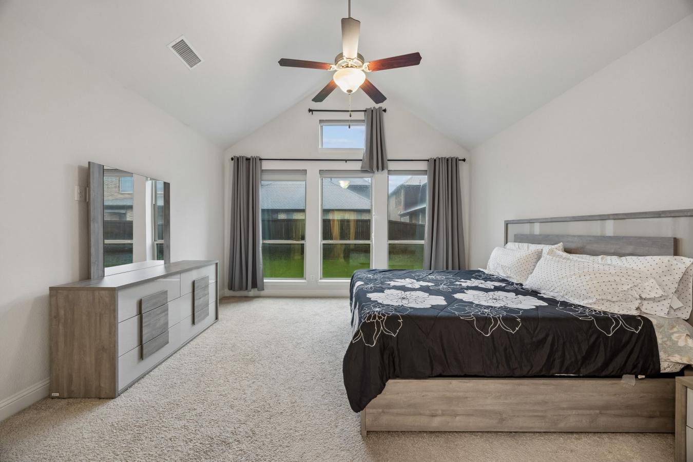 Lewisville, Denton, 75056, United States, 5 Bedrooms Bedrooms, ,4 BathroomsBathrooms,Residential,For Sale,2049858