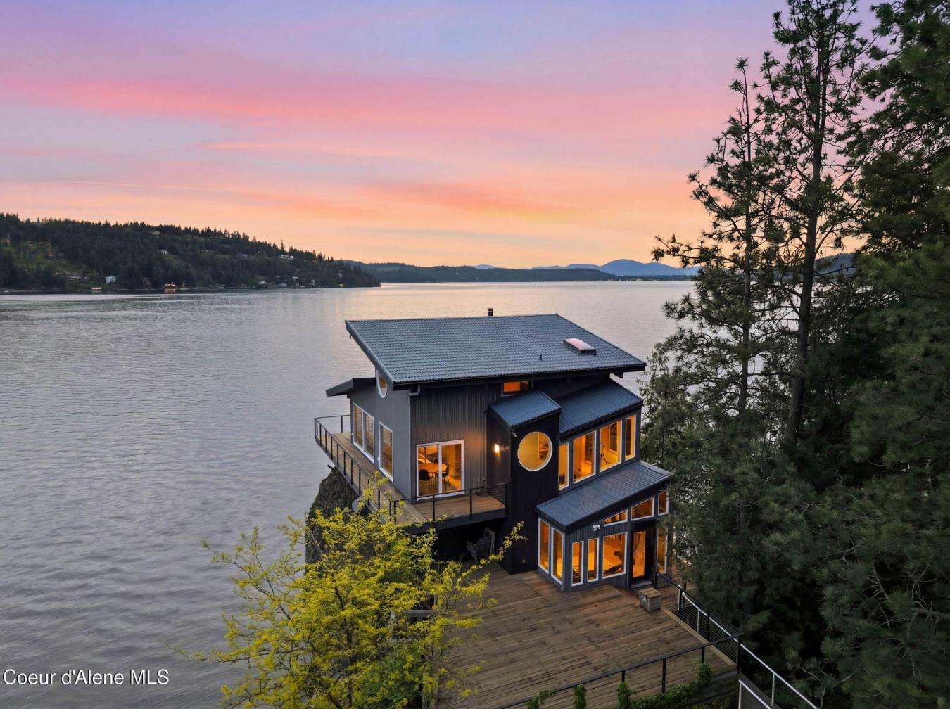 Harrison, Kootenai, 83833, United States, 3 Bedrooms Bedrooms, ,3 BathroomsBathrooms,Residential,For Sale,2049857