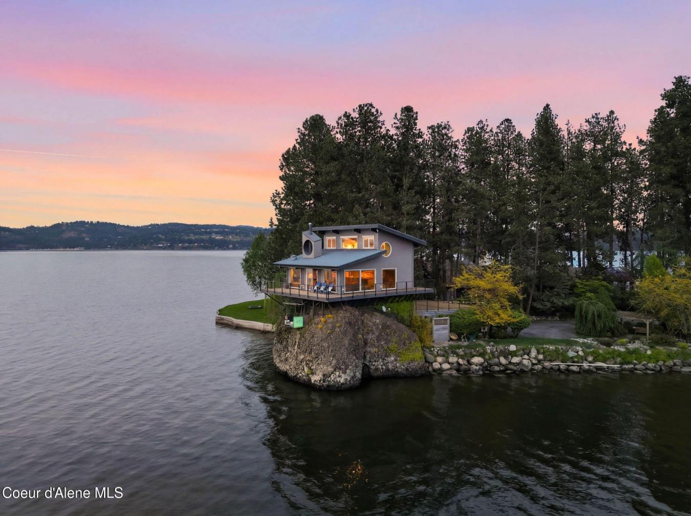 Harrison, Kootenai, 83833, United States, 3 Bedrooms Bedrooms, ,3 BathroomsBathrooms,Residential,For Sale,2049857