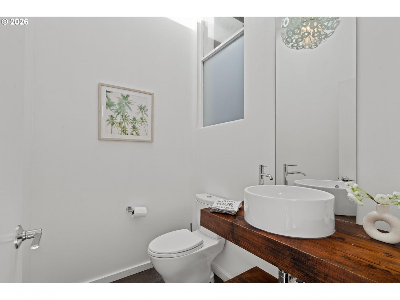 Portland, Multnomah, 97221, United States, ,Residential,For Sale,2049855