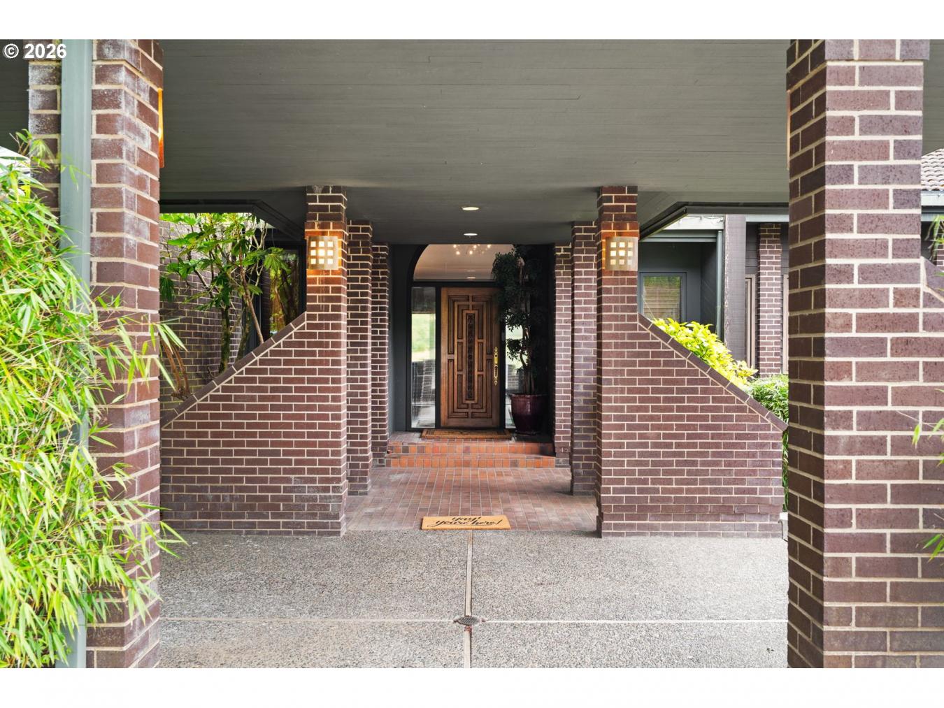 Lake Oswego, Clackamas, 97034, United States, 4 Bedrooms Bedrooms, ,4 BathroomsBathrooms,Residential,For Sale,2049854