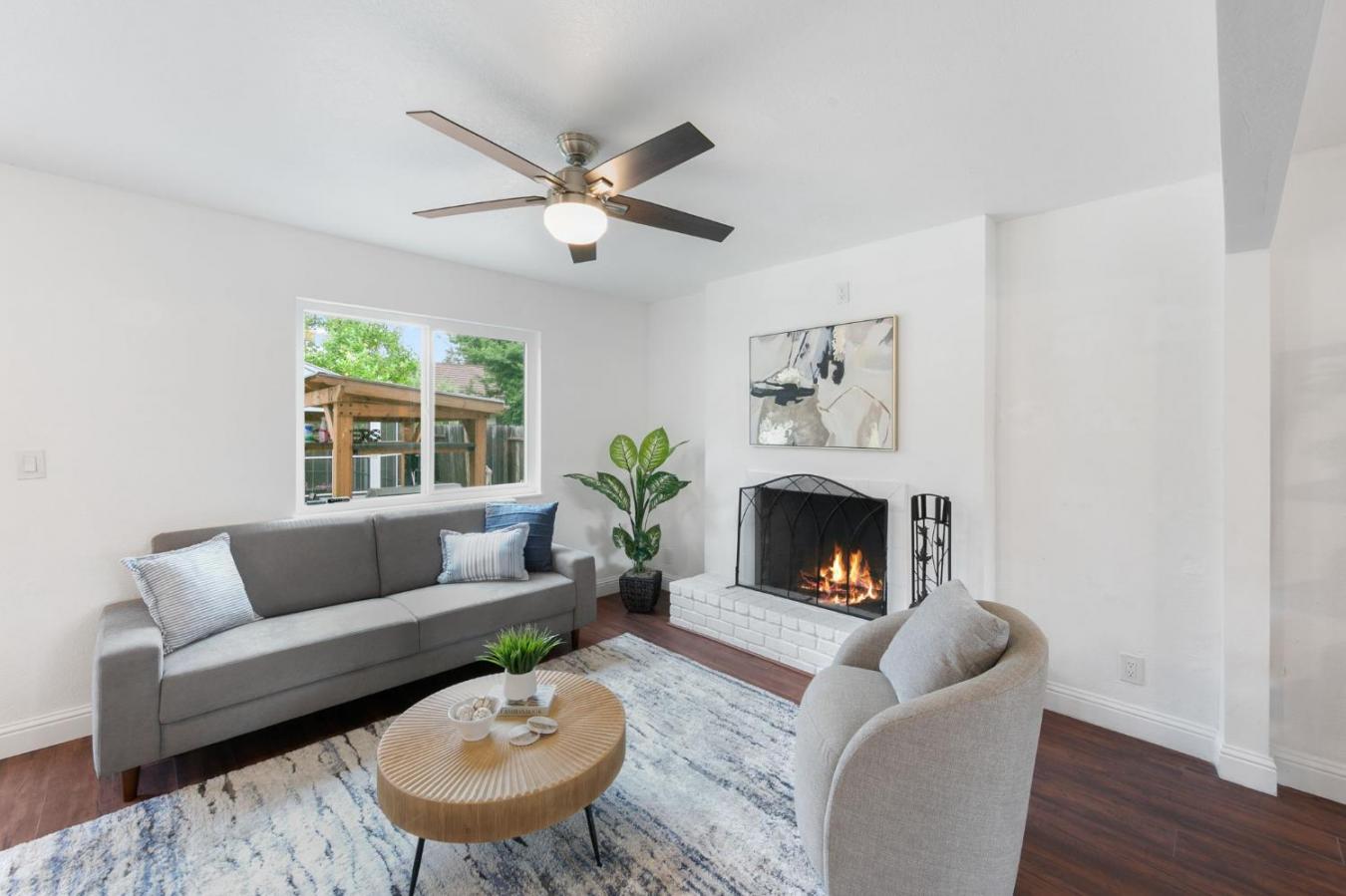 Sacramento, Sacramento, 95831, United States, ,Residential,For Sale,2049850
