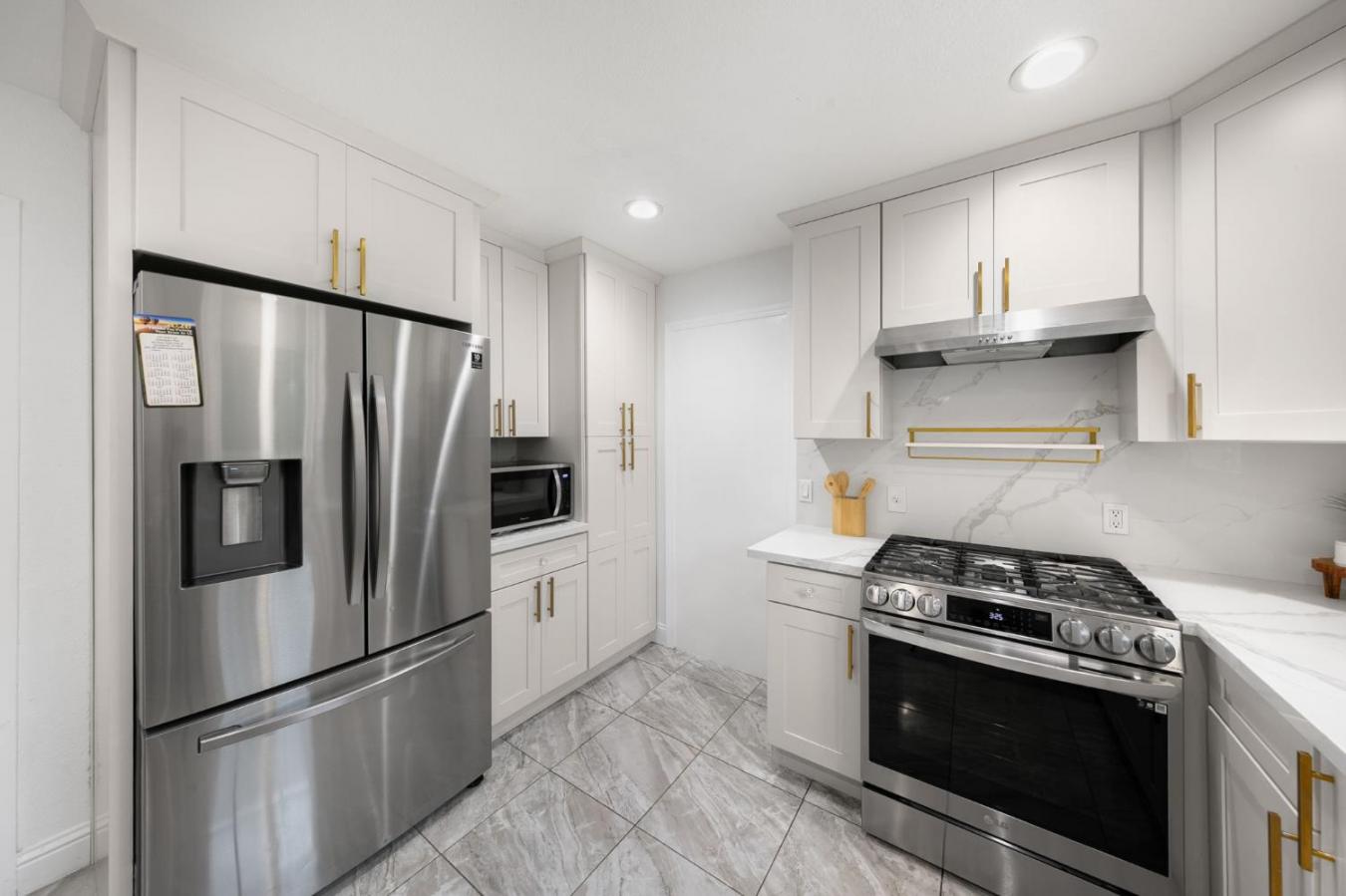 Sacramento, Sacramento, 95831, United States, ,Residential,For Sale,2049850