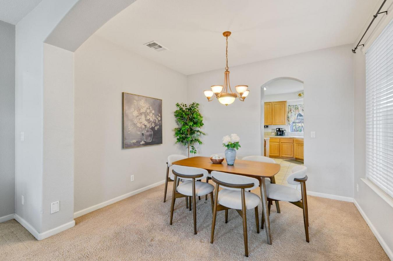 Sacramento, Sacramento, 95829, United States, ,Residential,For Sale,2049848