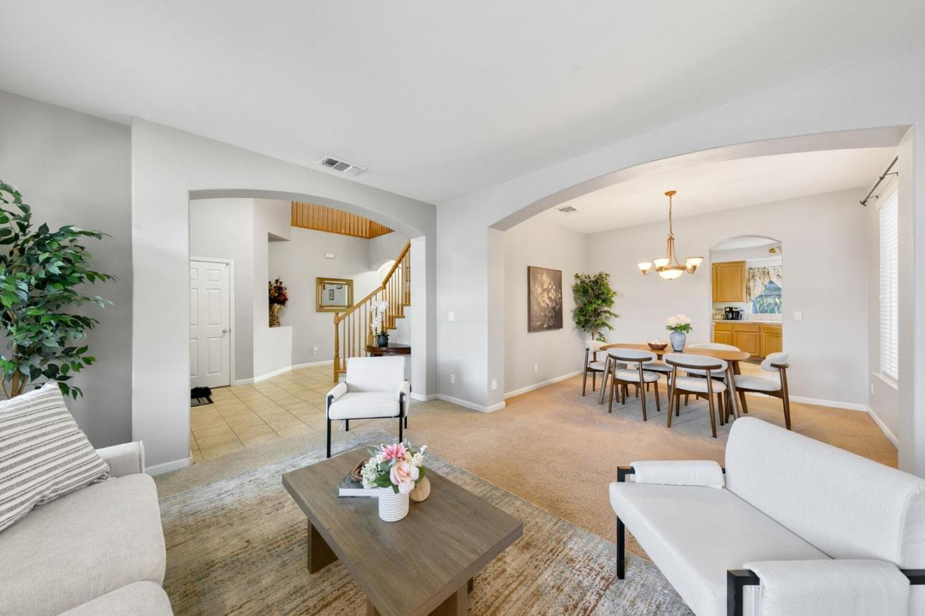 Sacramento, Sacramento, 95829, United States, ,Residential,For Sale,2049848