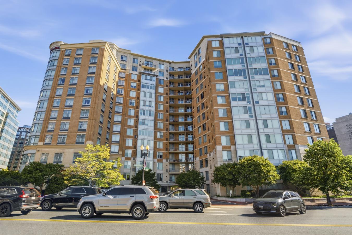 Washington, District of Columbia, 20001, United States, 2 Bedrooms Bedrooms, ,1 BathroomBathrooms,Residential,For Sale,2049845