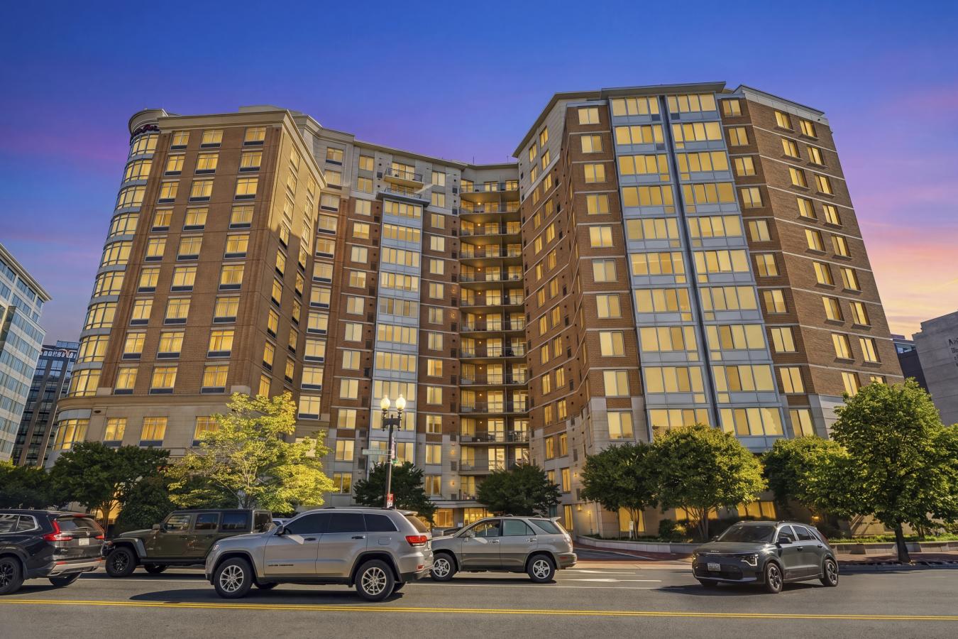 Washington, District of Columbia, 20001, United States, 2 Bedrooms Bedrooms, ,1 BathroomBathrooms,Residential,For Sale,2049845