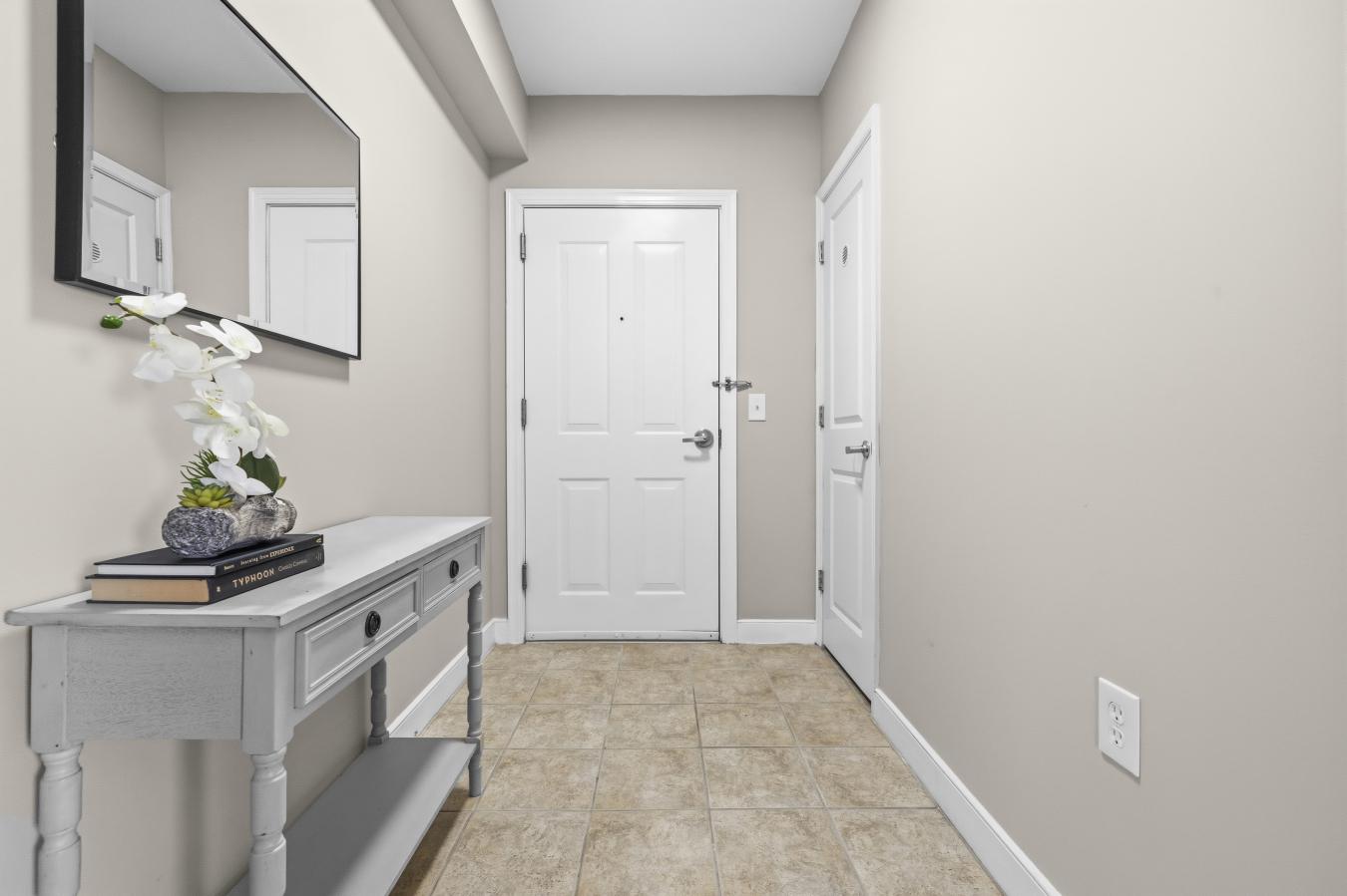 Washington, District of Columbia, 20001, United States, 2 Bedrooms Bedrooms, ,1 BathroomBathrooms,Residential,For Sale,2049845