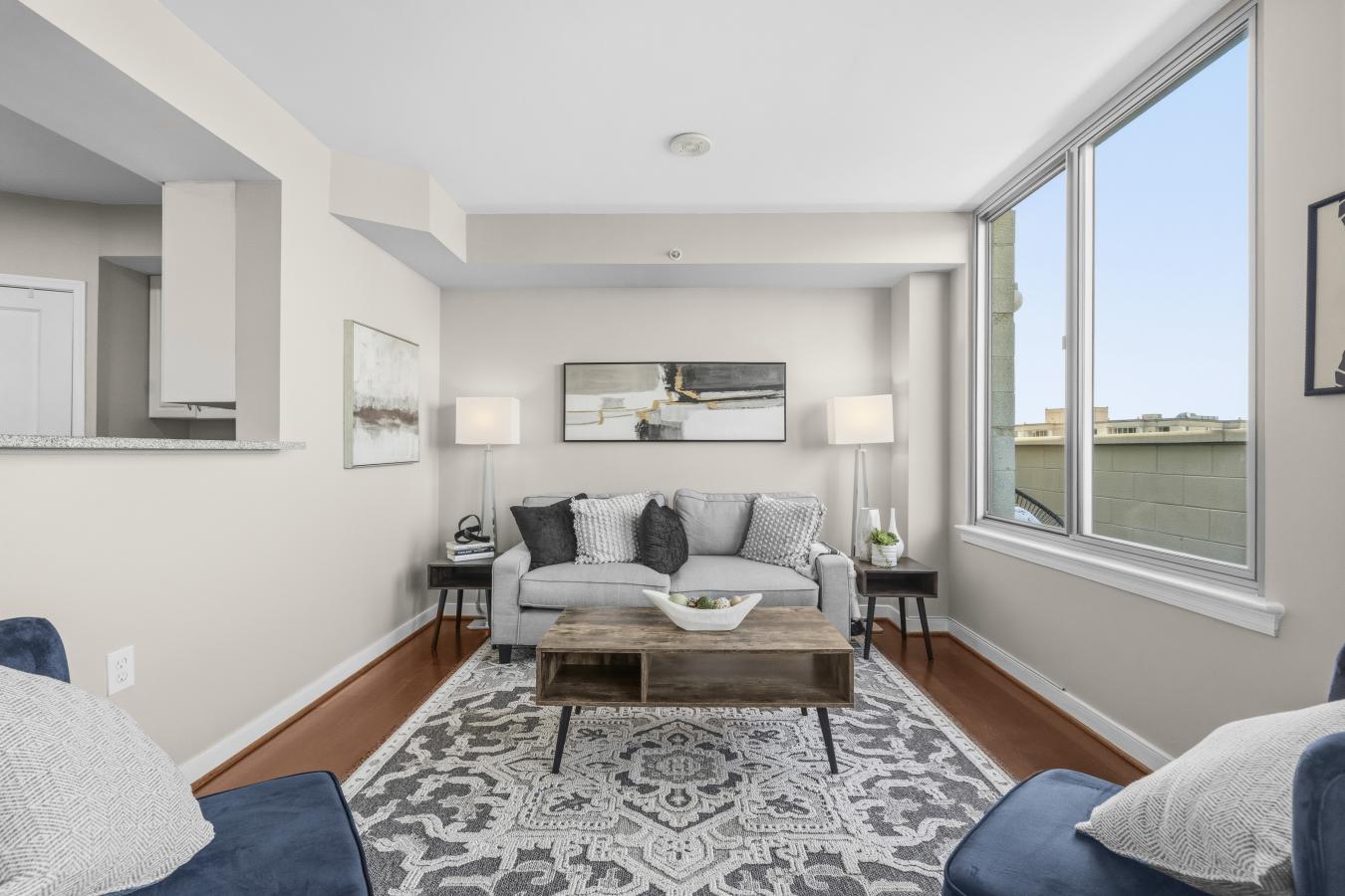 Washington, District of Columbia, 20001, United States, 2 Bedrooms Bedrooms, ,1 BathroomBathrooms,Residential,For Sale,2049845
