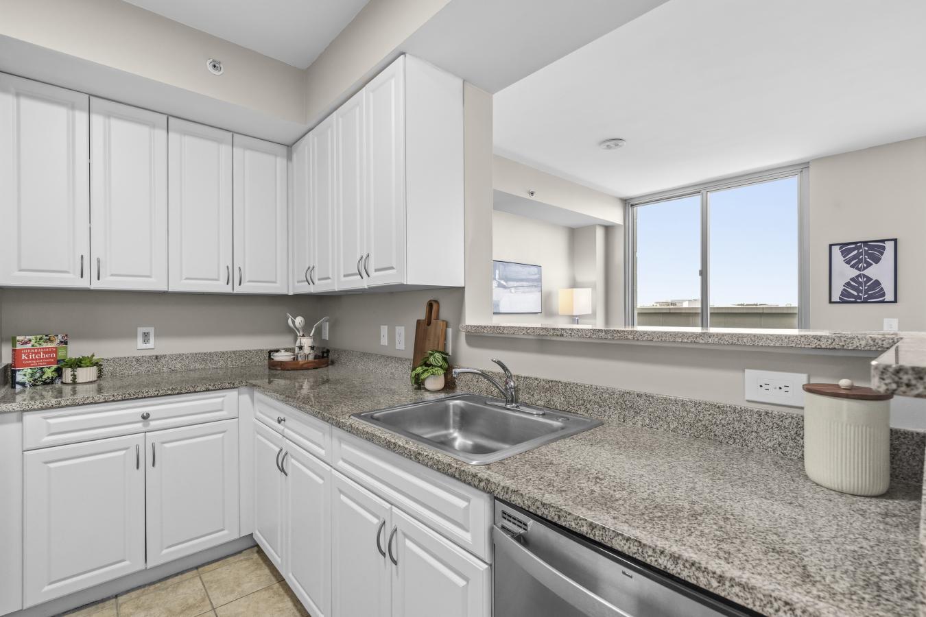 Washington, District of Columbia, 20001, United States, 2 Bedrooms Bedrooms, ,1 BathroomBathrooms,Residential,For Sale,2049845