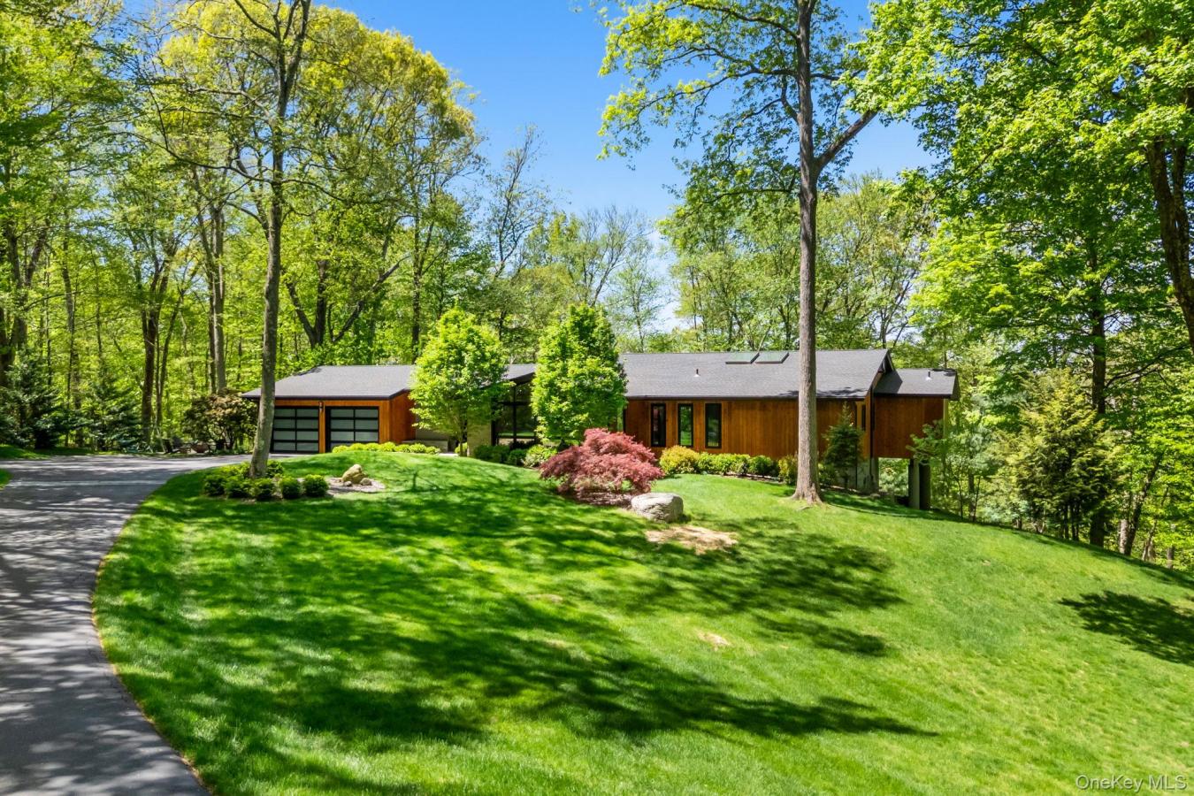 Lewisboro, Westchester County, 10597, United States, 3 Bedrooms Bedrooms, ,2 BathroomsBathrooms,Residential,For Sale,2049844