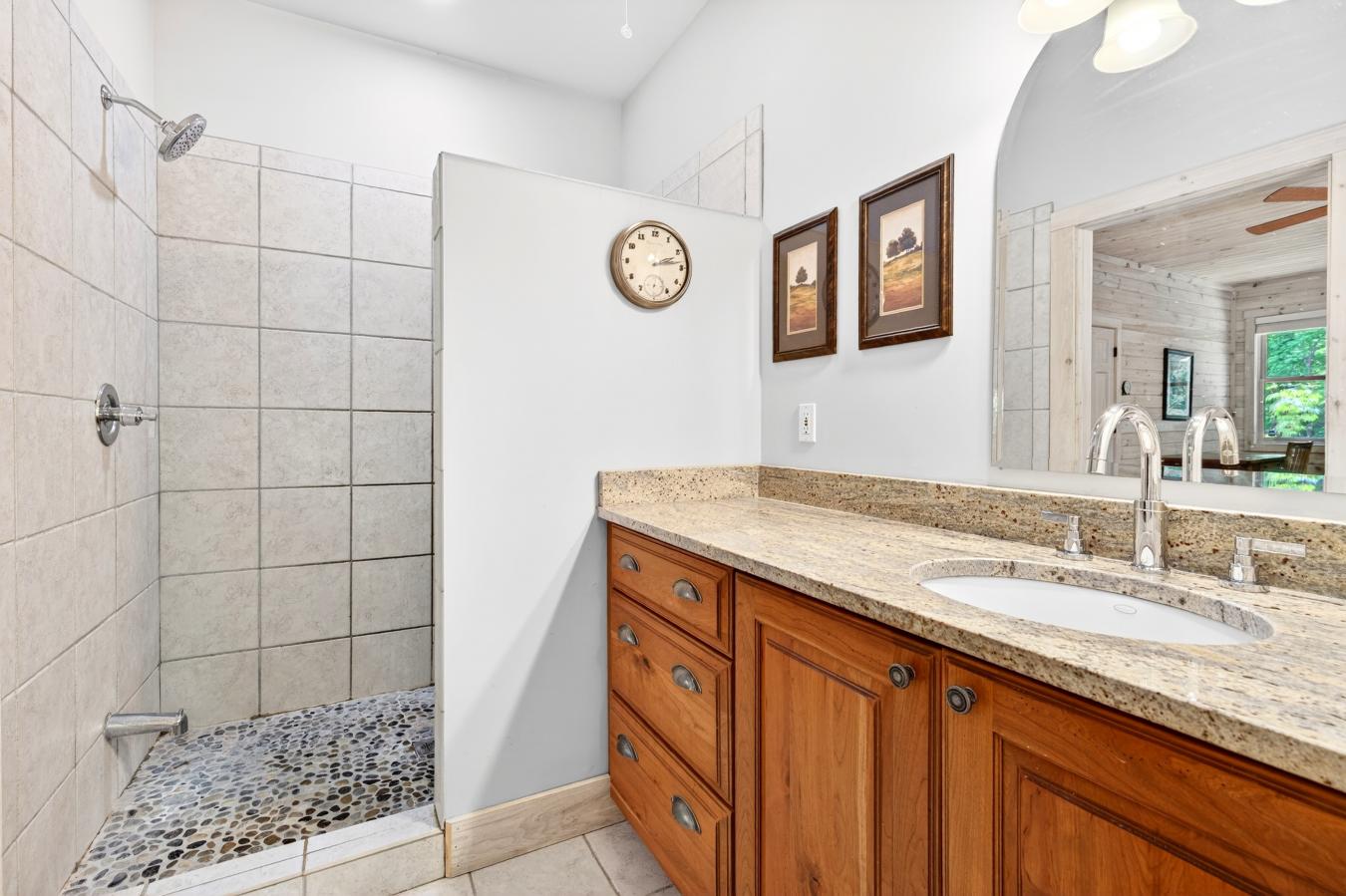 Mars Hill, North Carolina, 28754, United States, 4 Bedrooms Bedrooms, ,5 BathroomsBathrooms,Residential,For Sale,2049840