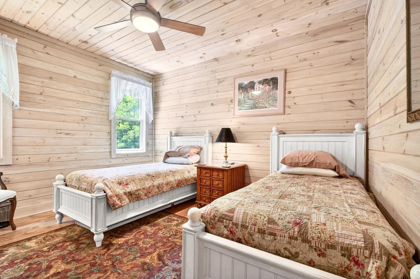 Mars Hill, North Carolina, 28754, United States, 4 Bedrooms Bedrooms, ,5 BathroomsBathrooms,Residential,For Sale,2049840