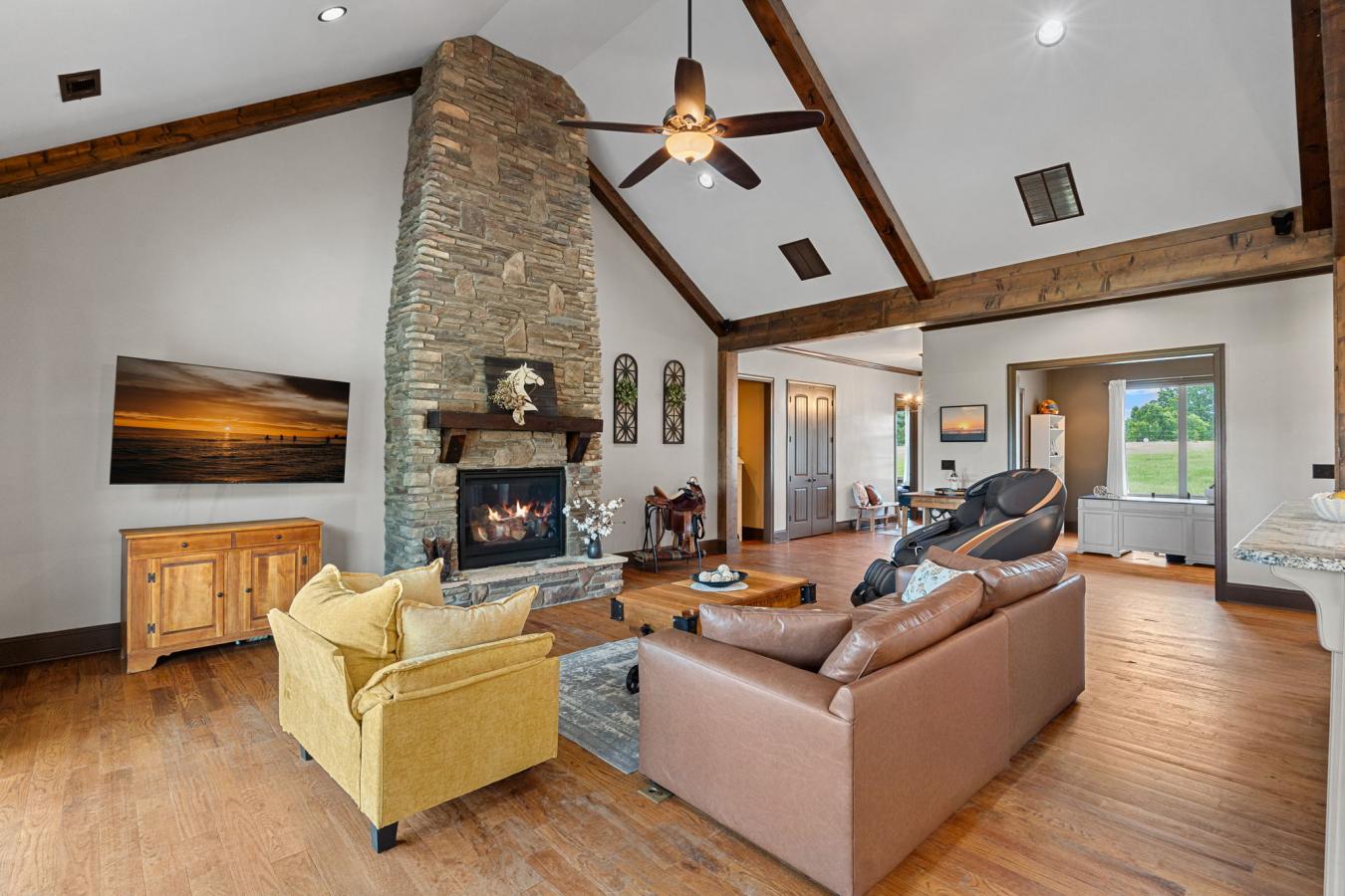 Catawba, Catawba, 28609, United States, 3 Bedrooms Bedrooms, ,5 BathroomsBathrooms,Residential,For Sale,2049838