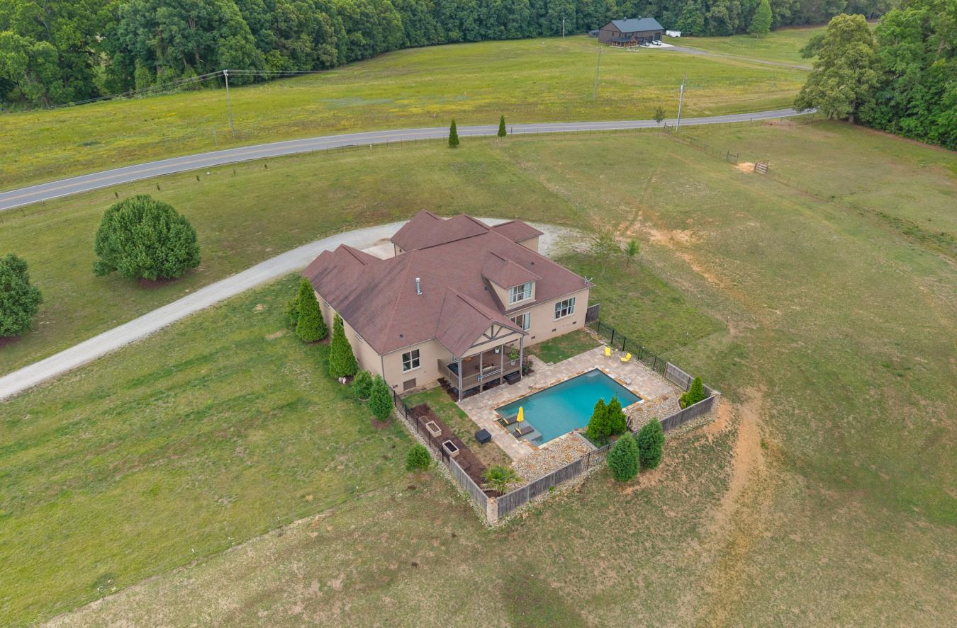 Catawba, Catawba, 28609, United States, 3 Bedrooms Bedrooms, ,5 BathroomsBathrooms,Residential,For Sale,2049838