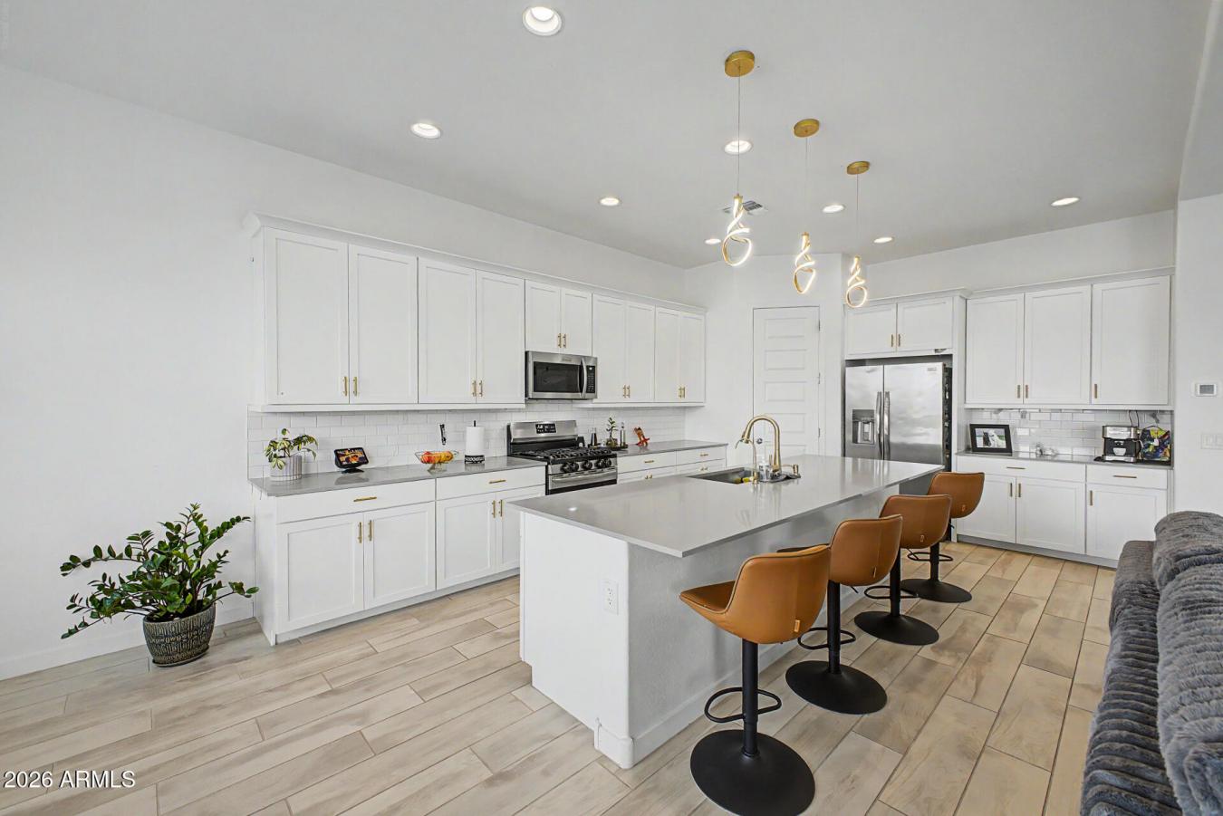 Laveen, Maricopa, 85339, United States, 4 Bedrooms Bedrooms, ,3 BathroomsBathrooms,Residential,For Sale,2049836