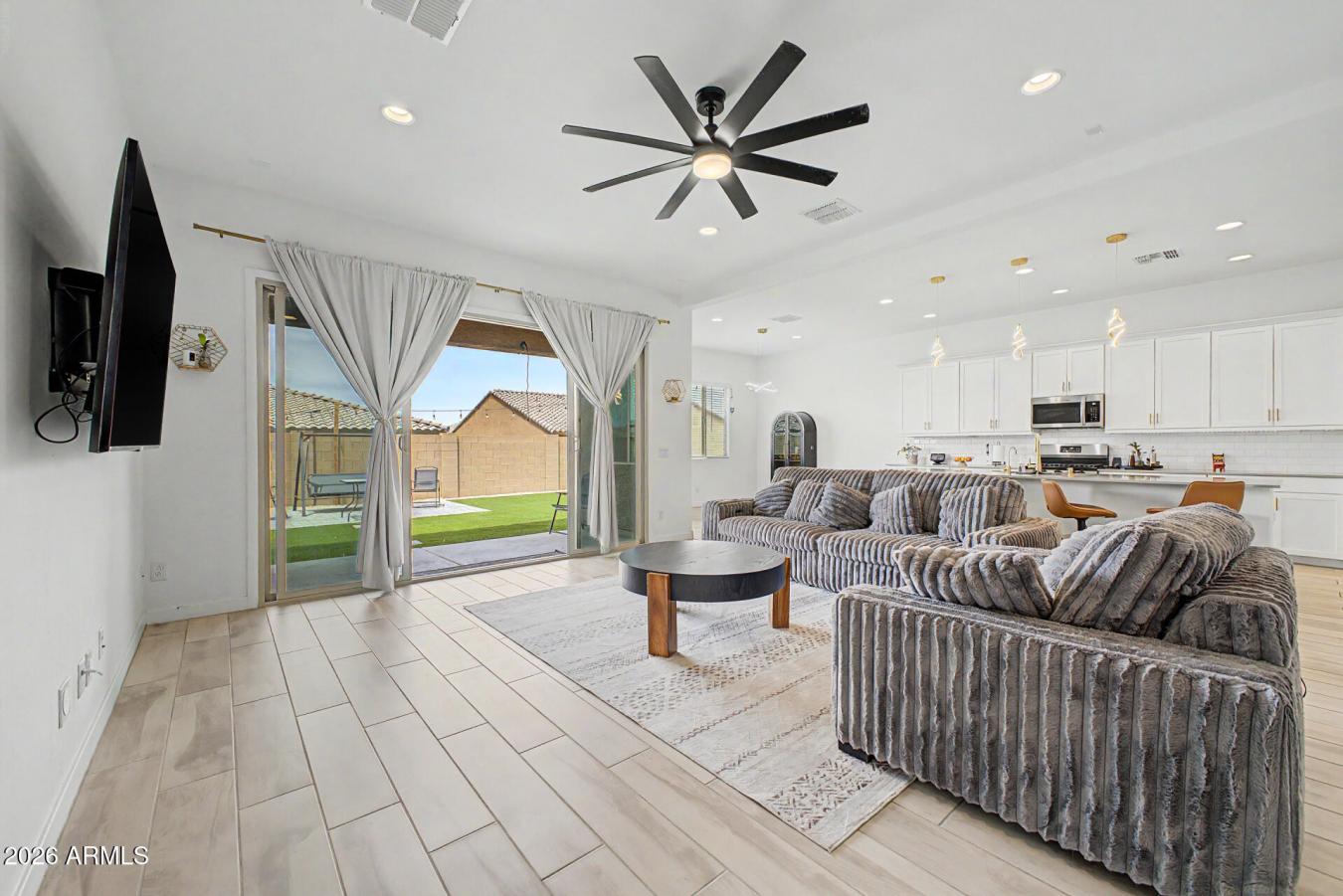 Laveen, Maricopa, 85339, United States, 4 Bedrooms Bedrooms, ,3 BathroomsBathrooms,Residential,For Sale,2049836