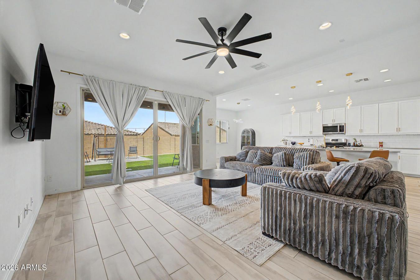 Laveen, Maricopa, 85339, United States, 4 Bedrooms Bedrooms, ,3 BathroomsBathrooms,Residential,For Sale,2049836