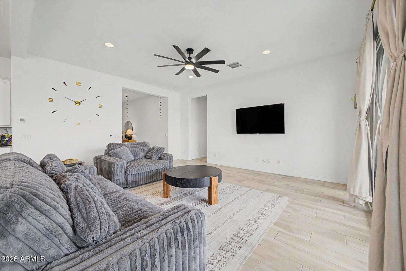 Laveen, Maricopa, 85339, United States, 4 Bedrooms Bedrooms, ,3 BathroomsBathrooms,Residential,For Sale,2049836