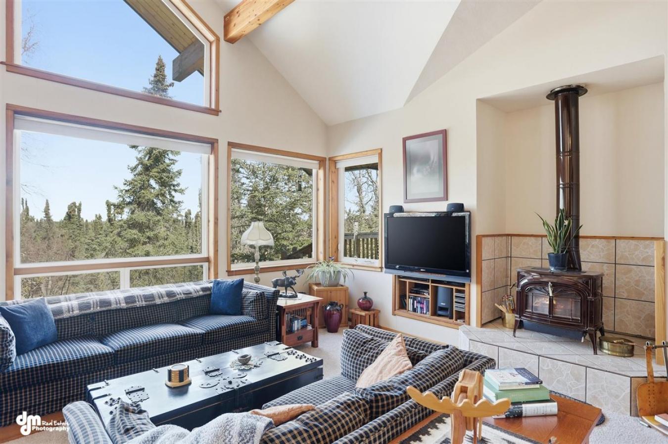 Kenai, Alaska, 99611, United States, 4 Bedrooms Bedrooms, ,2 BathroomsBathrooms,Residential,For Sale,2049834