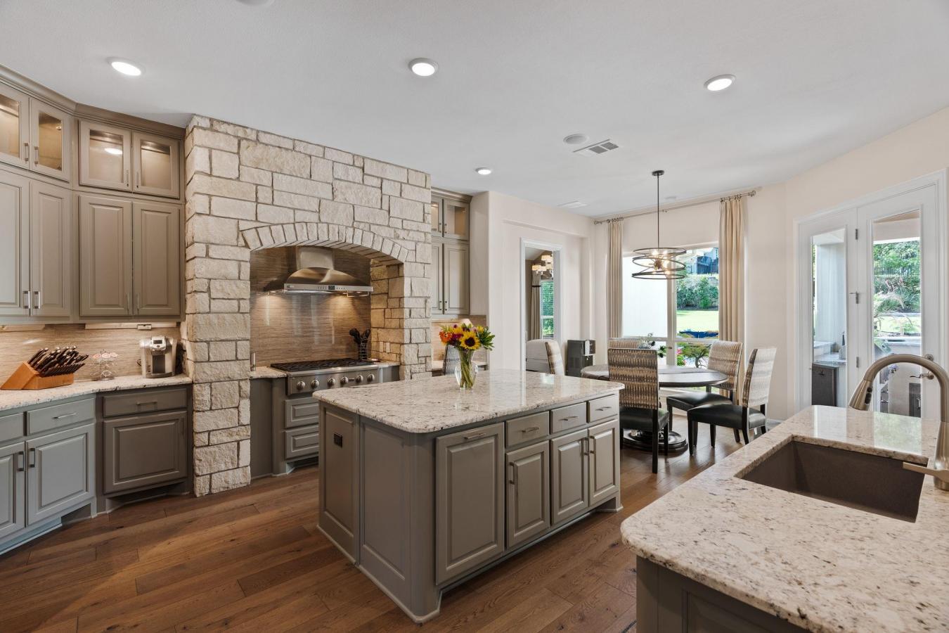 Leander, Travis, 78641, United States, 5 Bedrooms Bedrooms, ,4 BathroomsBathrooms,Residential,For Sale,2049833