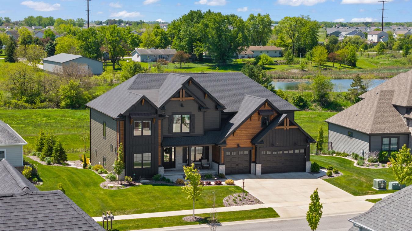 St. John, Lake, 46373, United States, 6 Bedrooms Bedrooms, ,5 BathroomsBathrooms,Residential,For Sale,2049827