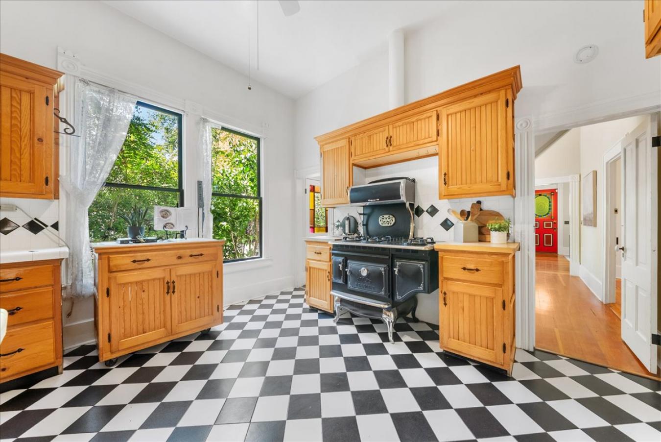 Grass Valley, Nevada, 95945, United States, ,Residential,For Sale,2049822