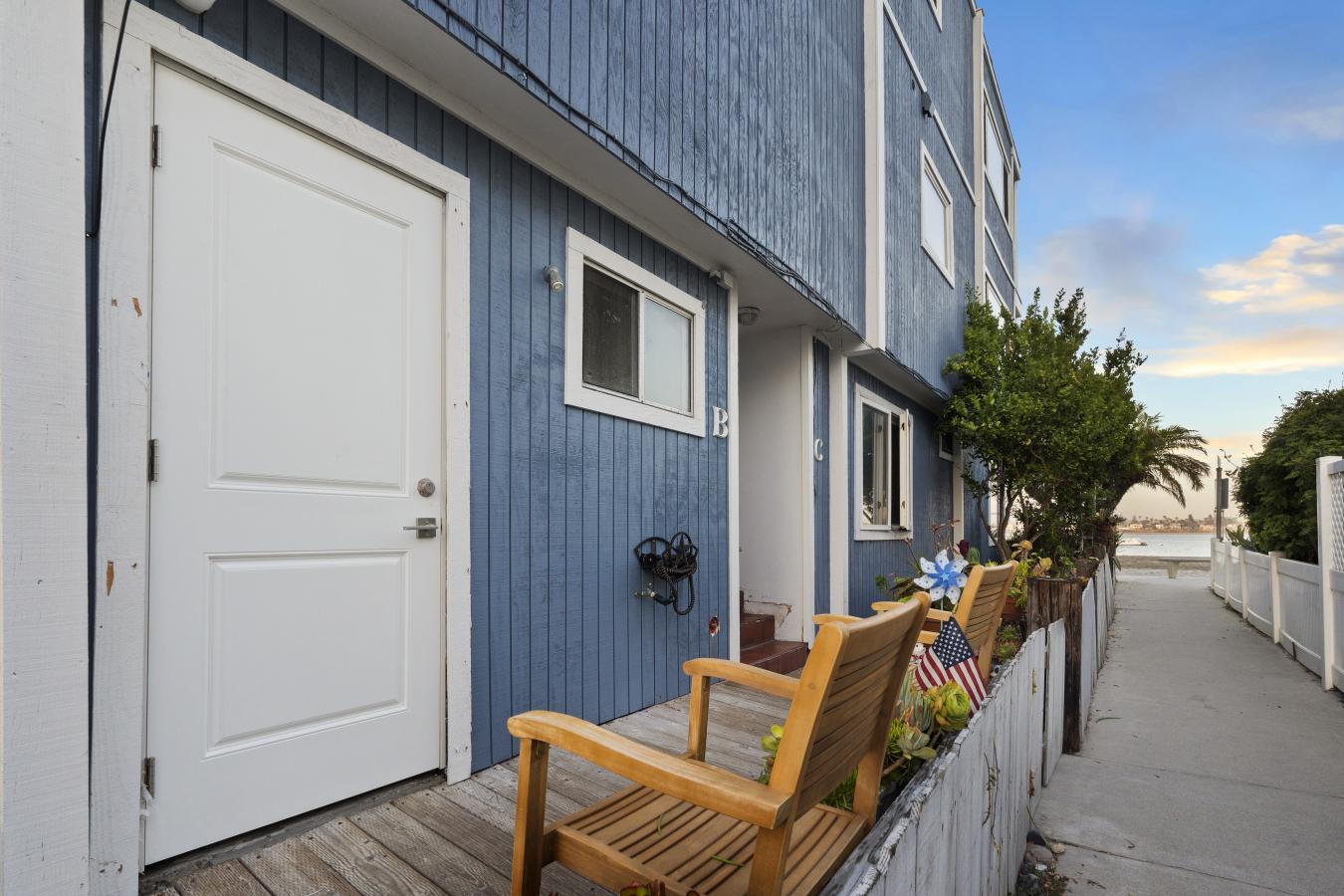 San Diego, San Diego, 92109, United States, 3 Bedrooms Bedrooms, ,2 BathroomsBathrooms,Residential,For Sale,2049821
