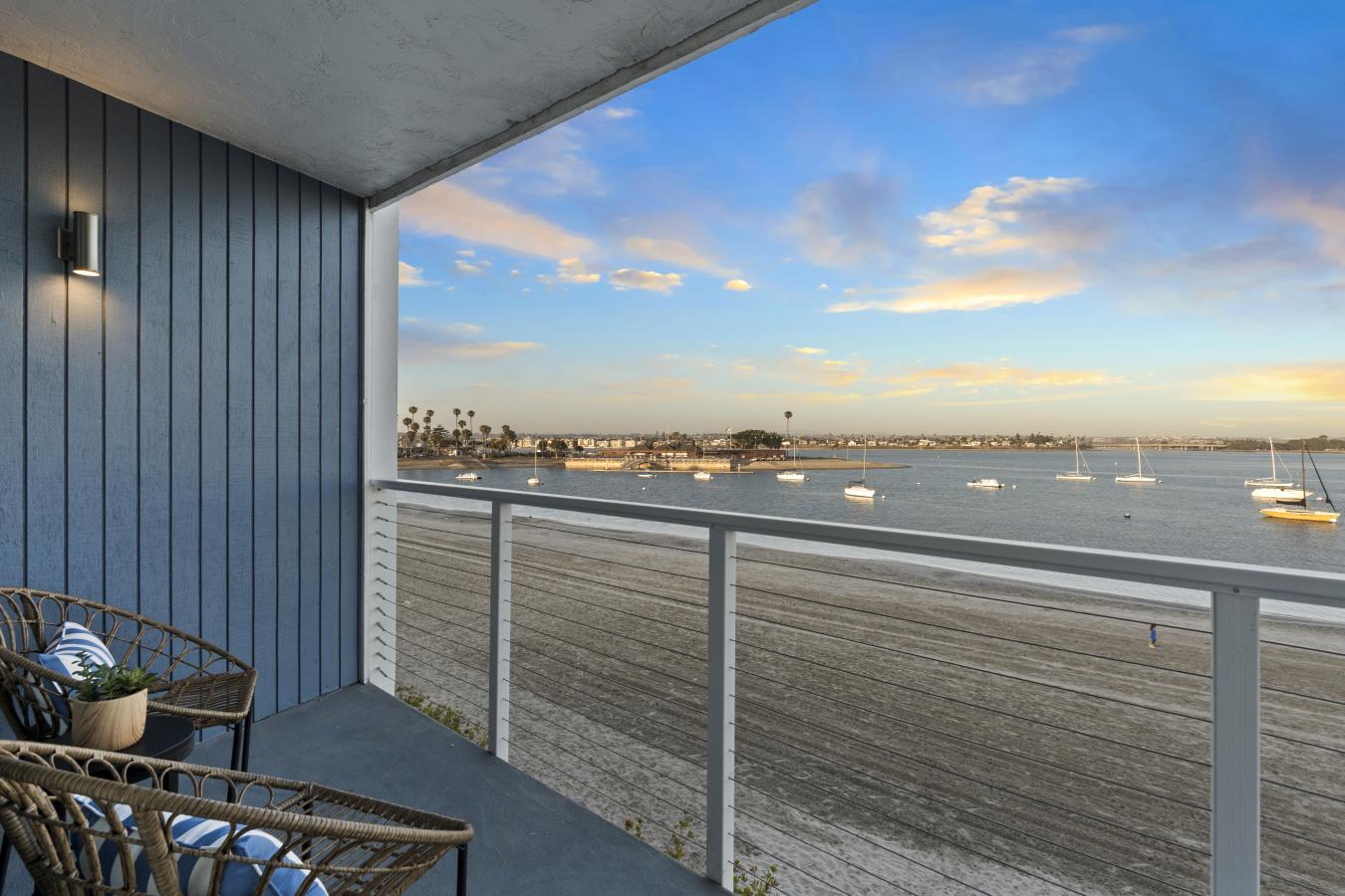 San Diego, San Diego, 92109, United States, 3 Bedrooms Bedrooms, ,2 BathroomsBathrooms,Residential,For Sale,2049821