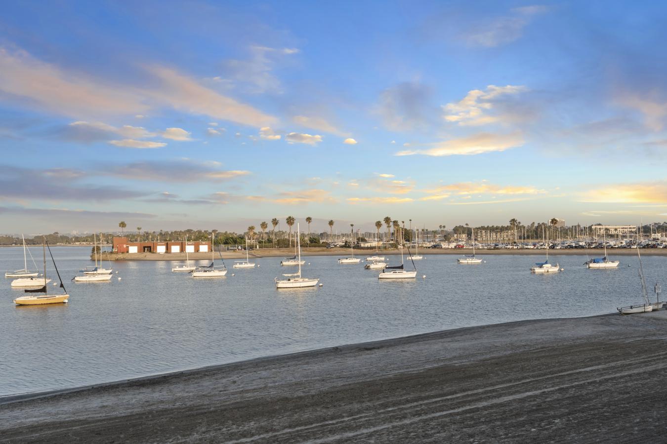 San Diego, San Diego, 92109, United States, 3 Bedrooms Bedrooms, ,2 BathroomsBathrooms,Residential,For Sale,2049821