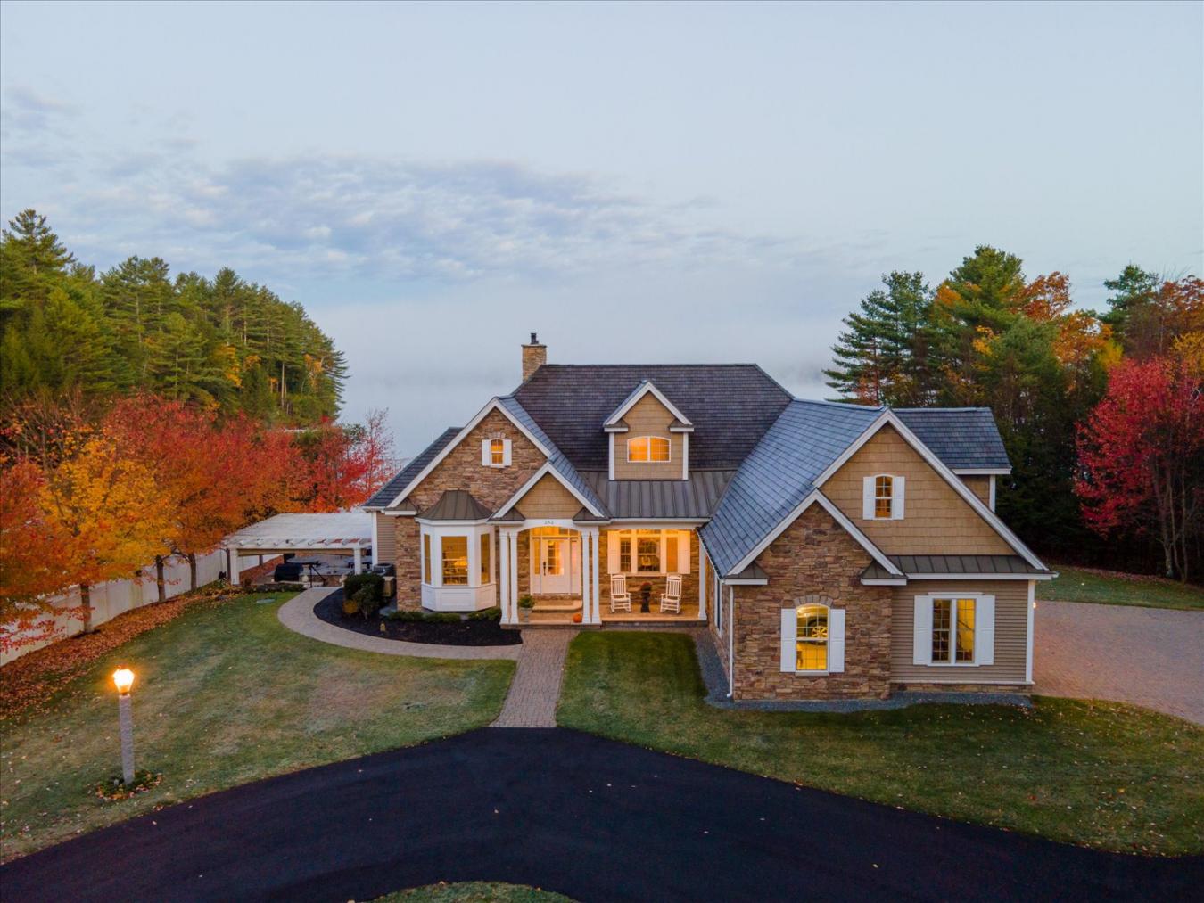 Rindge, New Hampshire, 03461, United States, 3 Bedrooms Bedrooms, ,2 BathroomsBathrooms,Residential,For Sale,2049820