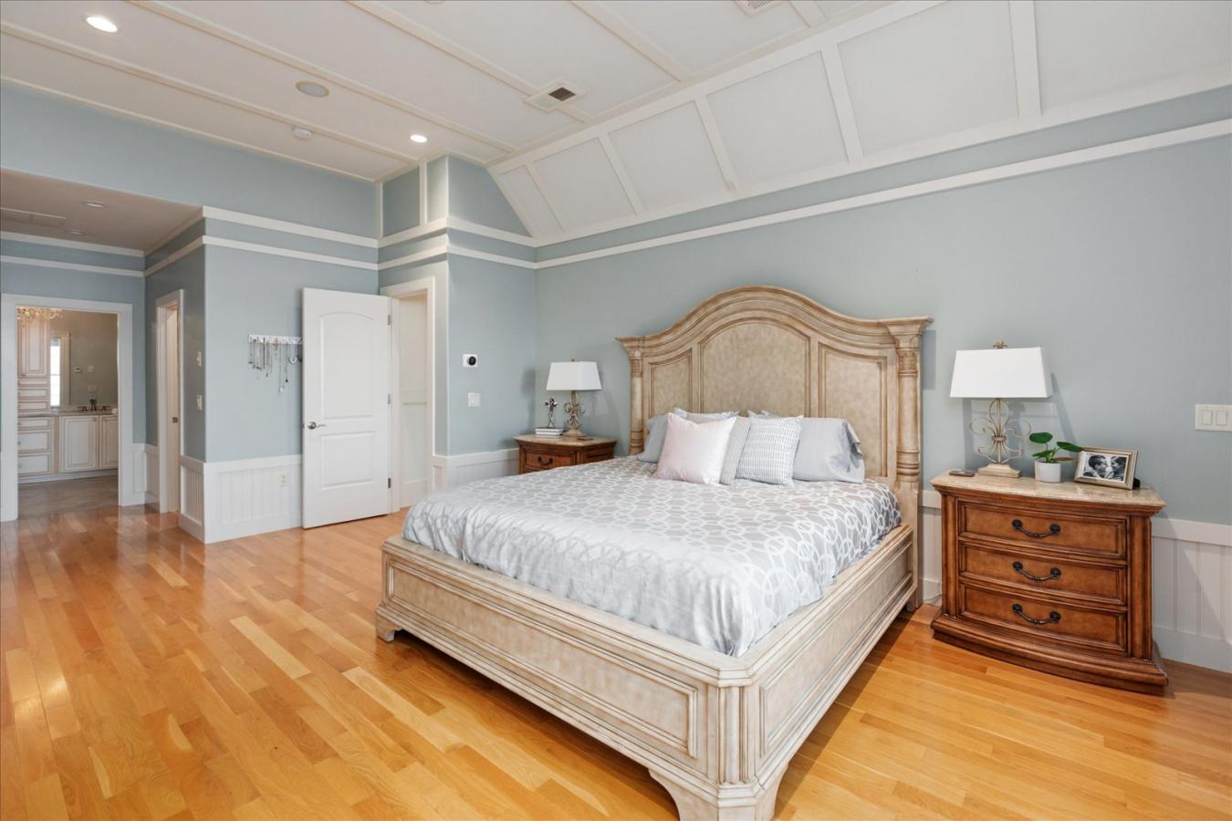 Rindge, New Hampshire, 03461, United States, 3 Bedrooms Bedrooms, ,2 BathroomsBathrooms,Residential,For Sale,2049820