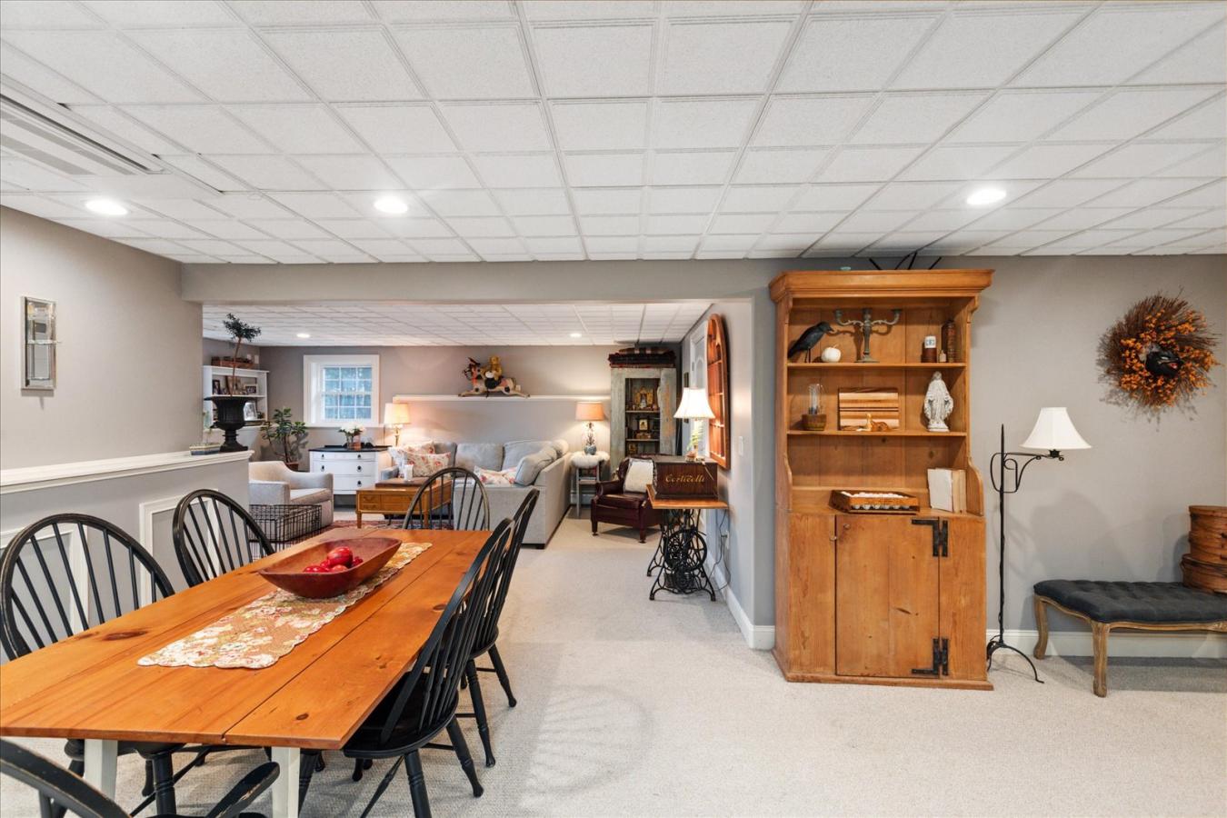 Rindge, New Hampshire, 03461, United States, 3 Bedrooms Bedrooms, ,2 BathroomsBathrooms,Residential,For Sale,2049820
