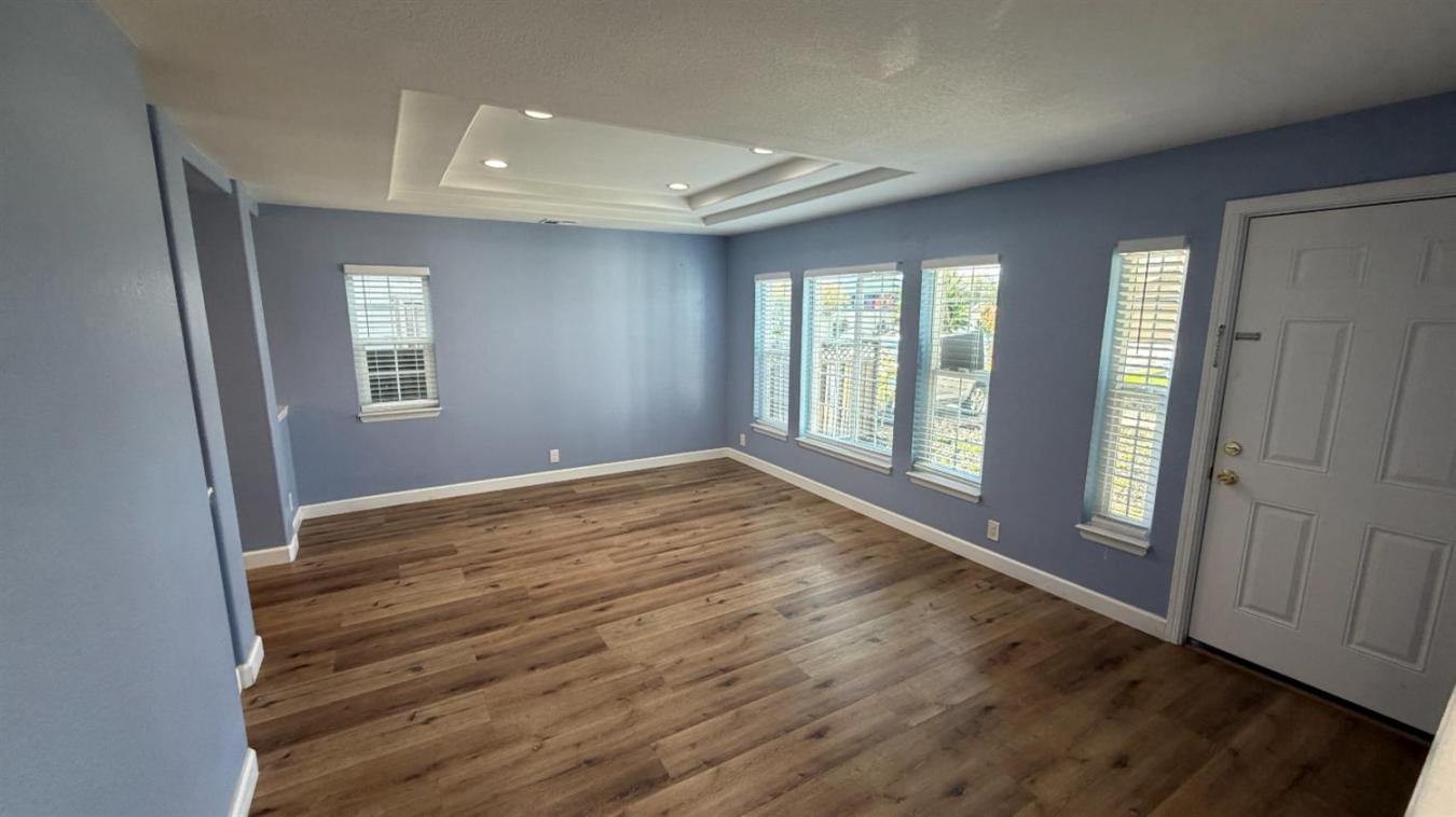 San Jose, Santa Clara, 95111, United States, 4 Bedrooms Bedrooms, ,3 BathroomsBathrooms,Residential,For Sale,2049816