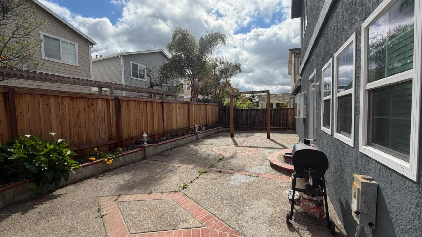 San Jose, Santa Clara, 95111, United States, 4 Bedrooms Bedrooms, ,3 BathroomsBathrooms,Residential,For Sale,2049816