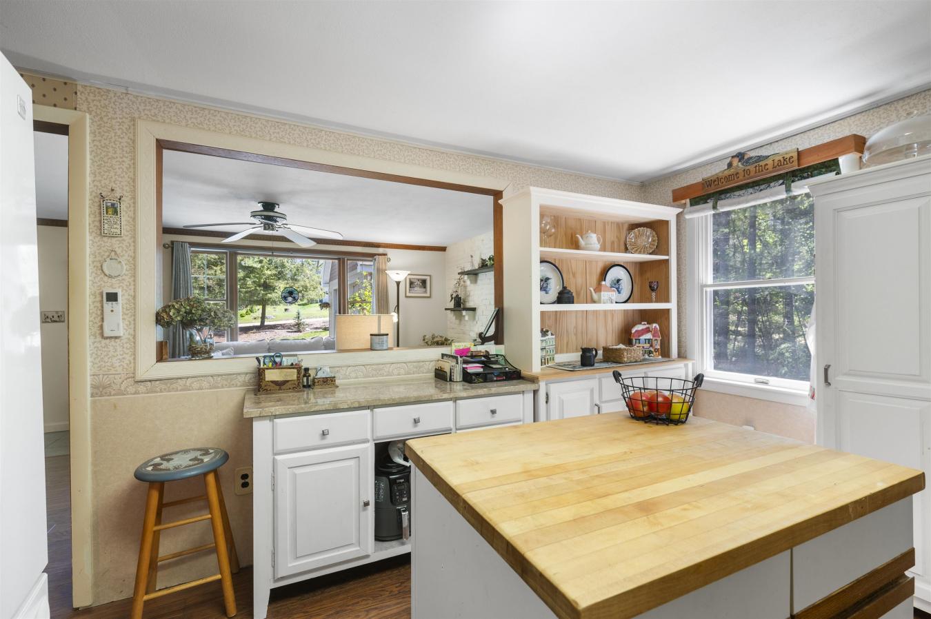 Moultonborough, NH-Carroll, 03254, United States, 3 Bedrooms Bedrooms, ,2 BathroomsBathrooms,Residential,For Sale,2049815