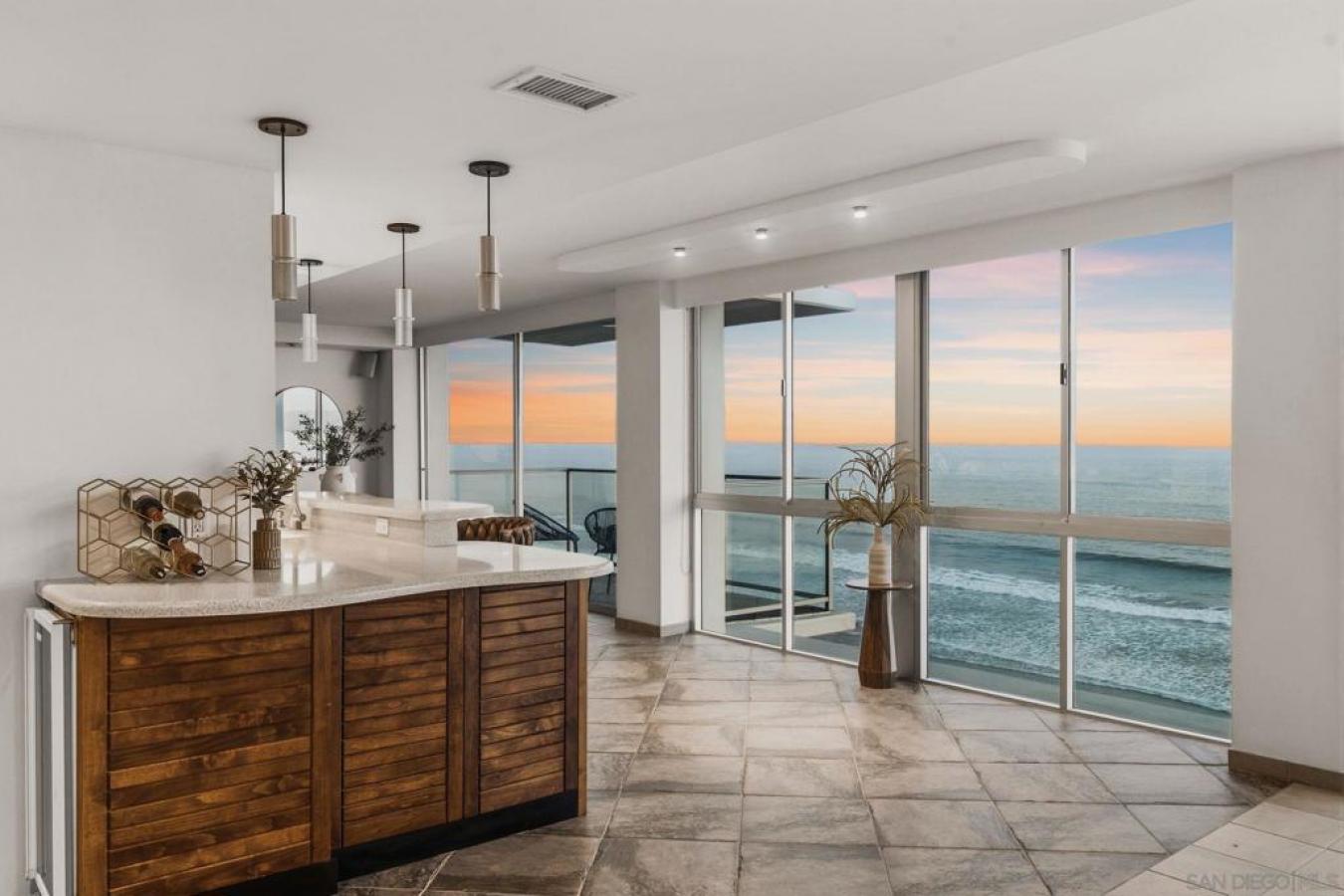 Coronado, San Diego, 92118, United States, 2 Bedrooms Bedrooms, ,2 BathroomsBathrooms,Residential,For Sale,2049814