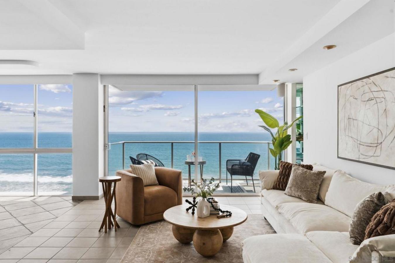 Coronado, San Diego, 92118, United States, 2 Bedrooms Bedrooms, ,2 BathroomsBathrooms,Residential,For Sale,2049814